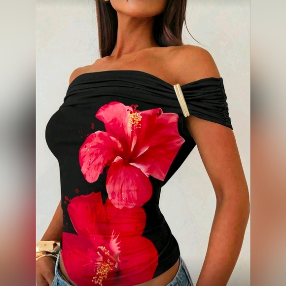 Aloruh Floral Elegant Asymmetric Off-Shoulder Bodycon T-Shirt - Picture 7 of 8